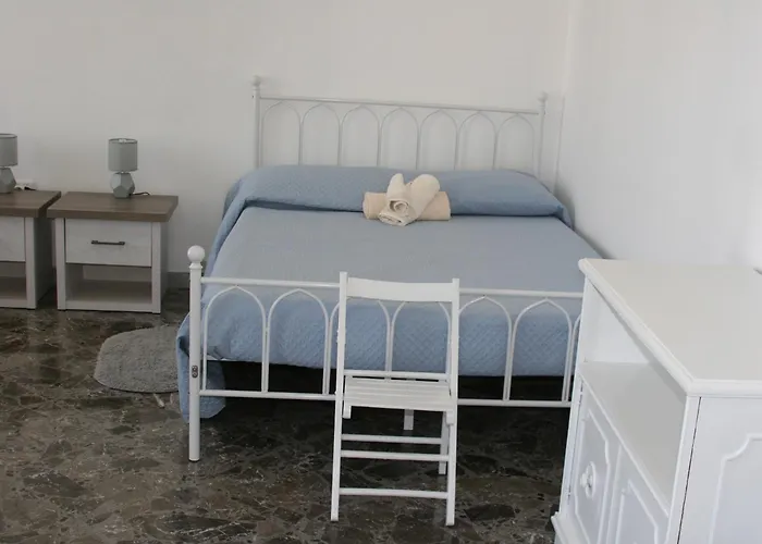 Casa Costanza